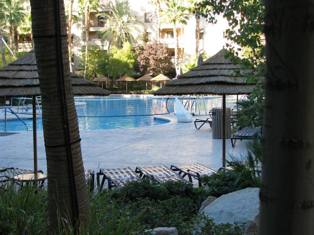 Suites At Tahiti Village Resort And Spa-No Resort Fee Лас Вегас Екстериор снимка